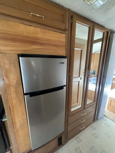 Used 1999 Fleetwood RV Southwind Storm Class A