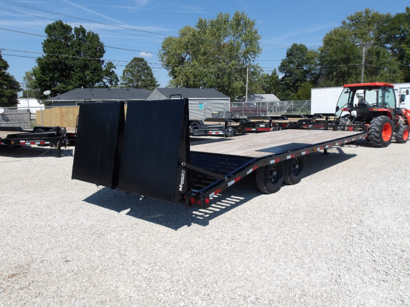 New 2026 PJ Trailers F8242 Deckover Trailer