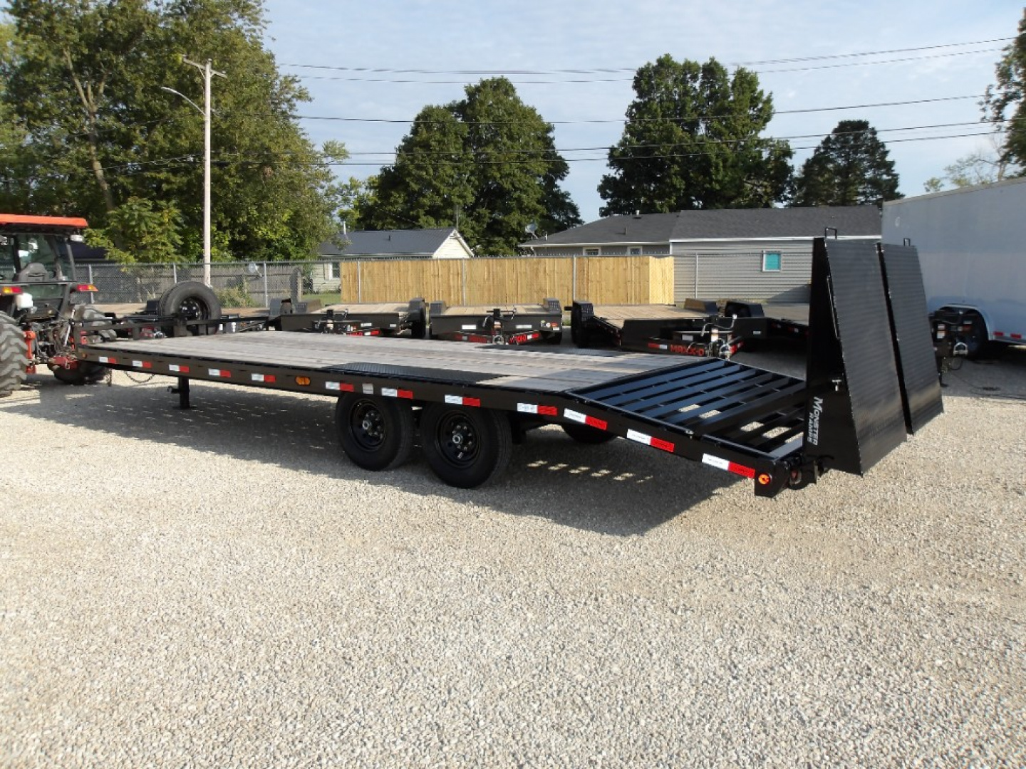New 2026 PJ Trailers F8242 Deckover Trailer