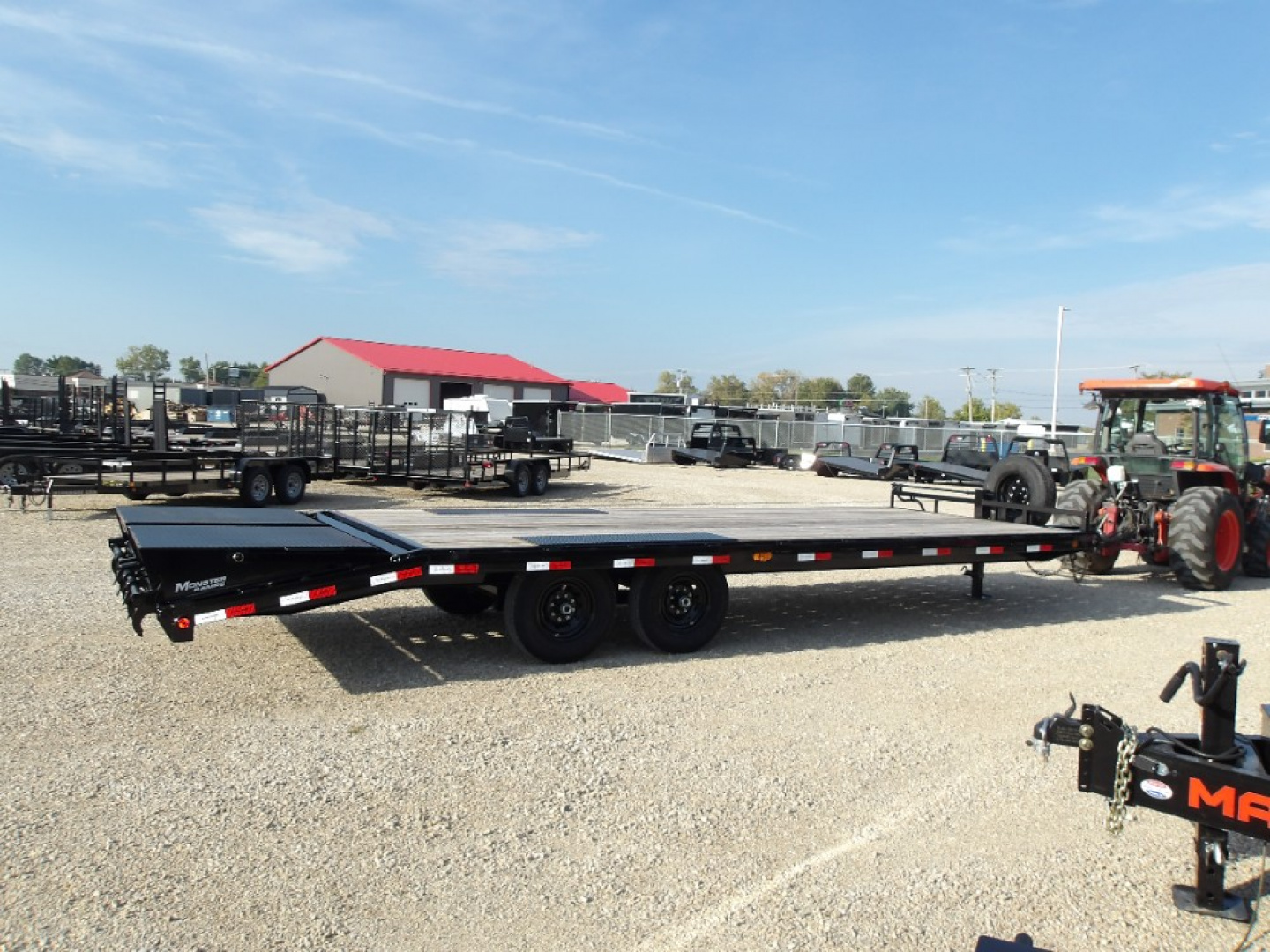New 2026 PJ Trailers F8242 Deckover Trailer