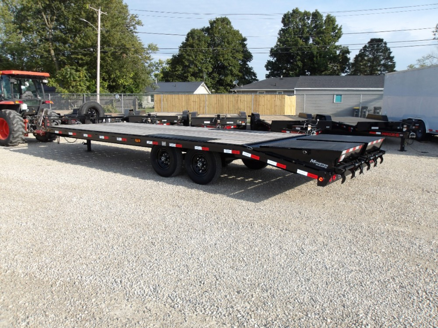 New 2026 PJ Trailers F8242 Deckover Trailer