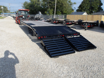New 2026 PJ Trailers F8242 Deckover Trailer