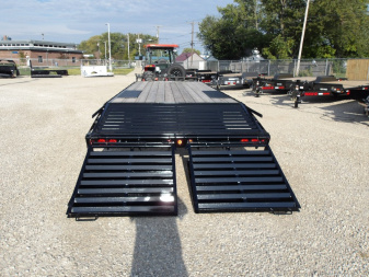 New 2026 PJ Trailers F8242 Deckover Trailer