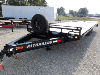 New 2026 PJ Trailers F8242 Deckover Trailer