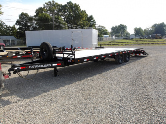 New 2026 PJ Trailers F8242 Deckover Trailer
