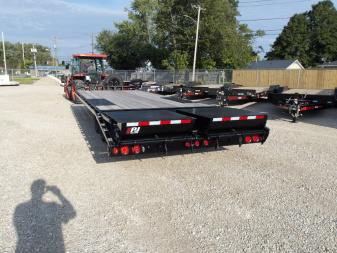 New 2026 PJ Trailers F8242 Deckover Trailer
