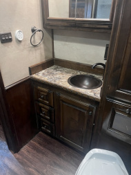 Used 2014 Platinum 4 Horse Reverse Load Living Quarters Trailer