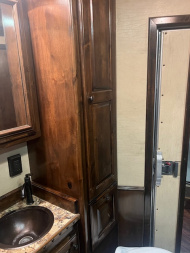 Used 2014 Platinum 4 Horse Reverse Load Living Quarters Trailer