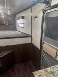 Used 2014 Platinum 4 Horse Reverse Load Living Quarters Trailer
