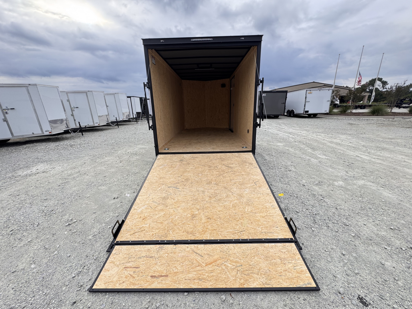 2026 Covered Wagon photo 9