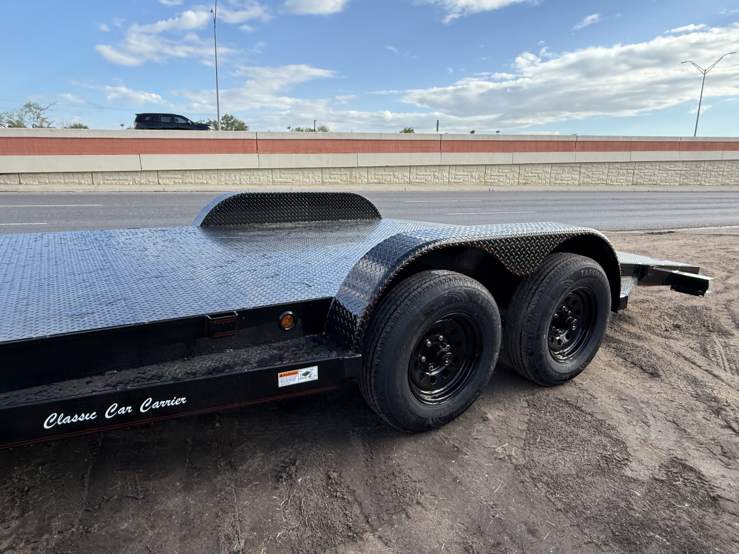 New 2025 Texas Bragg Trailers 20ft 6 lug Car Hauler