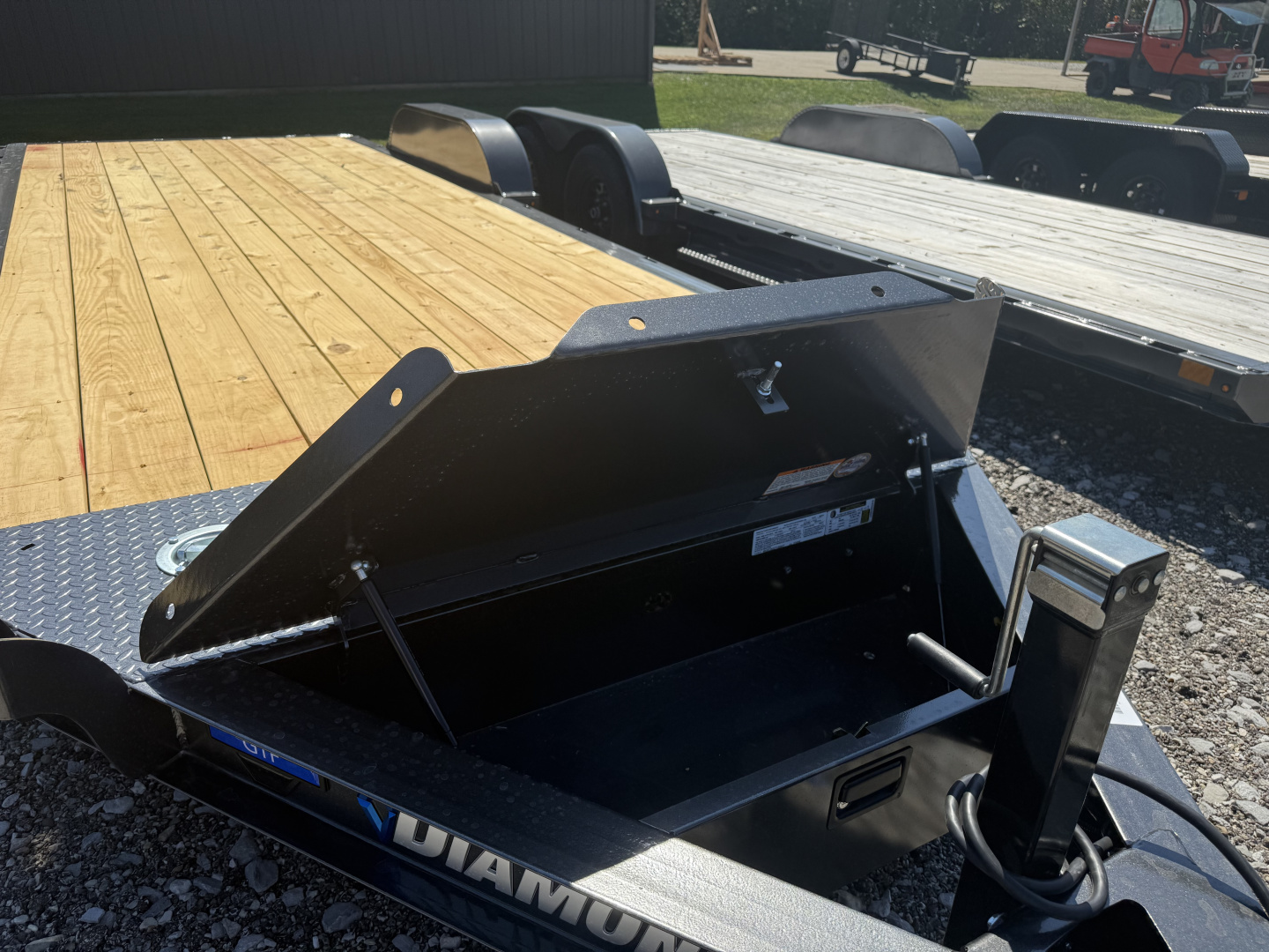 New 2026 Diamond C Trailers GTF 235 20X83 Car Hauler