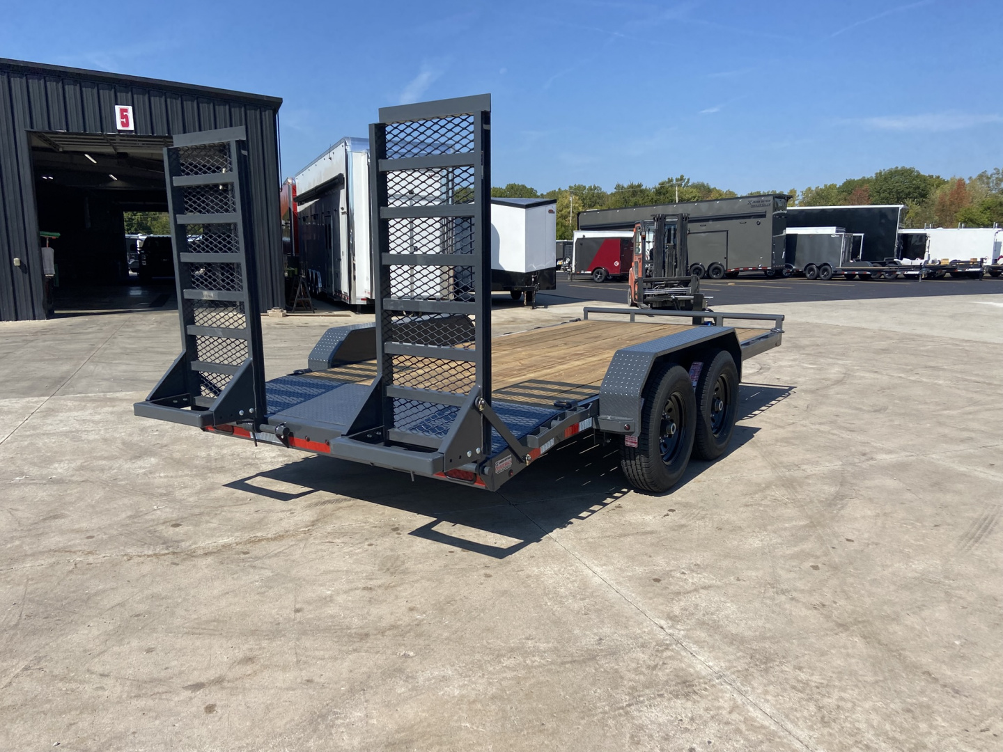 New 2026 Lamar Equipment Trailer 16'