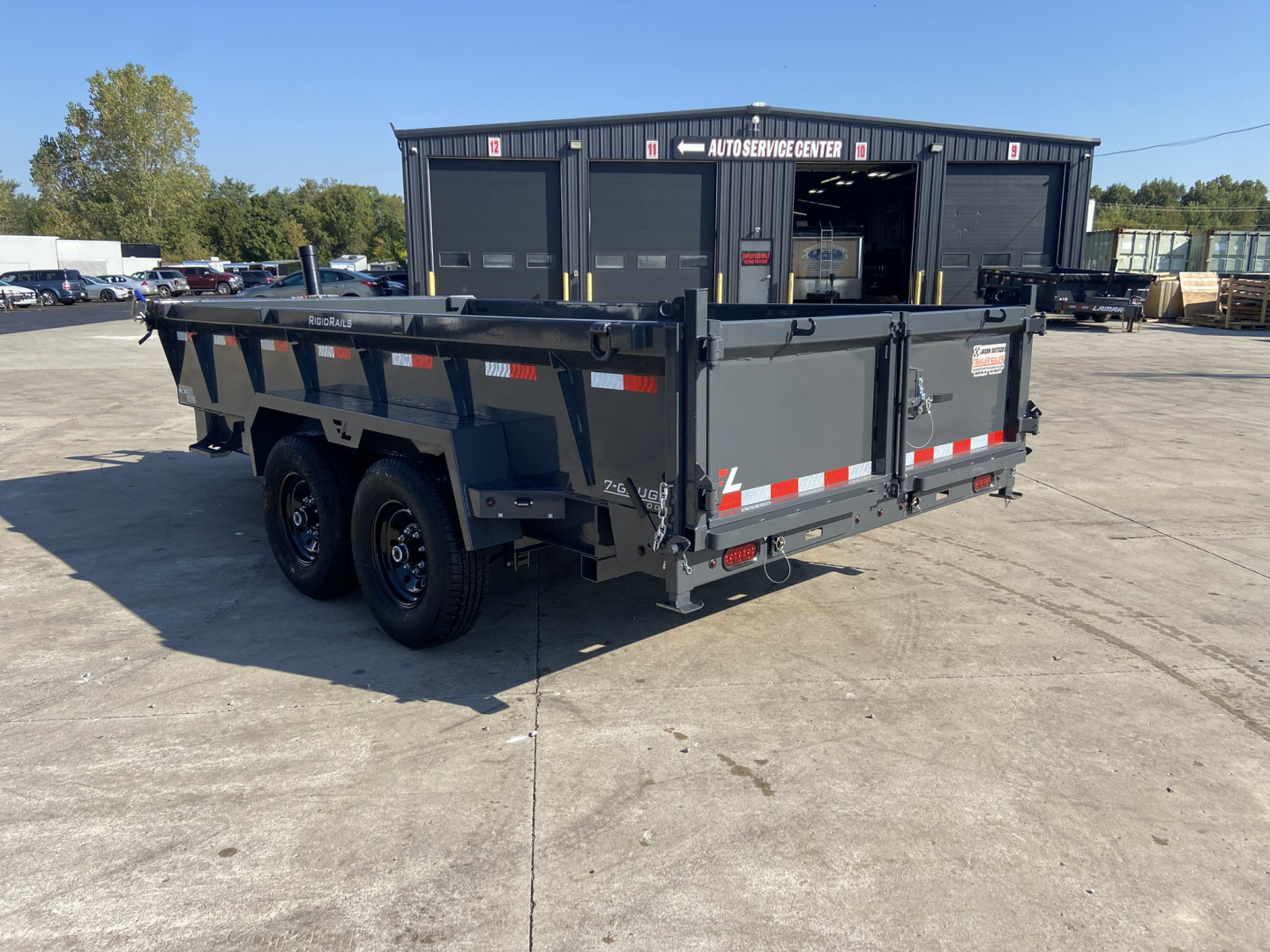 New 2026 Lamar Dump Trailer 14'