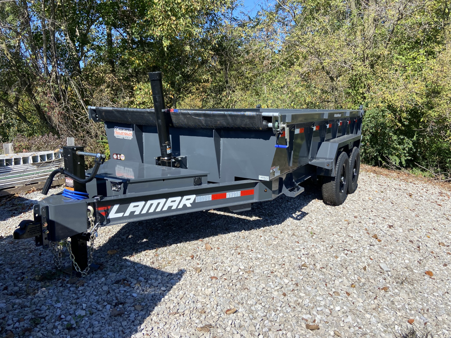 New 2026 Lamar Dump Trailer 14'