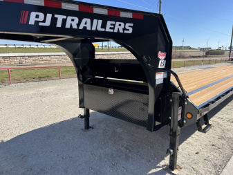 New 2026 PJ 102"x40' GN Low-Pro Flatbed w/ Singles - LS