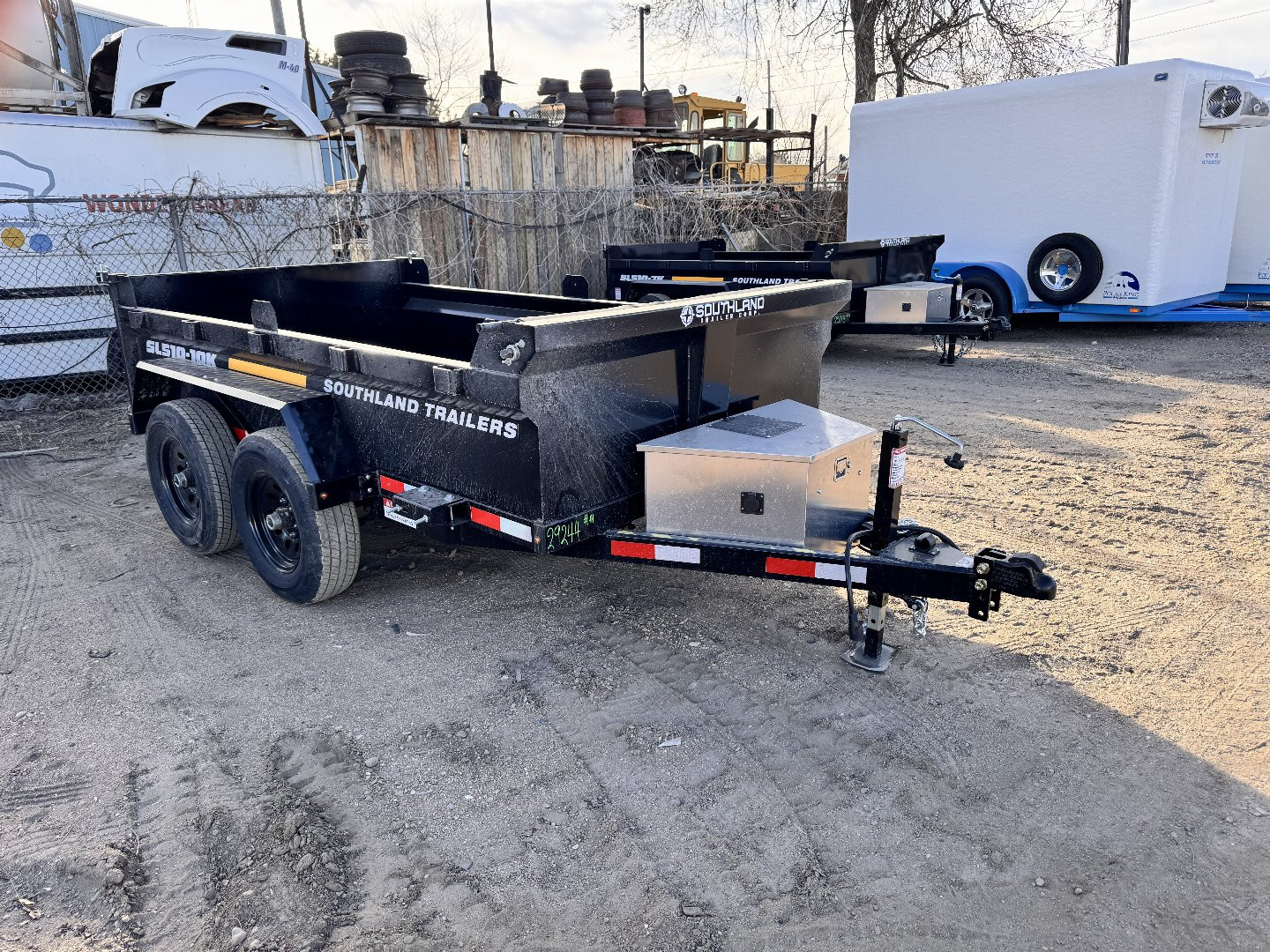 New 2026 Southland Trailers 5-10 Dump 5.2K Axles