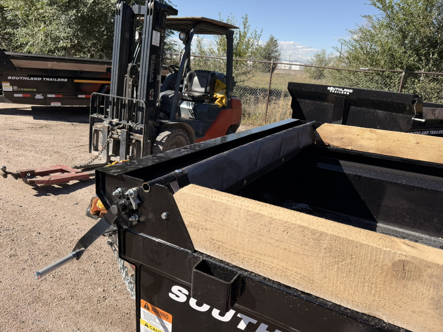 New 2026 Southland Trailers 5-10 Dump 5.2K Axles