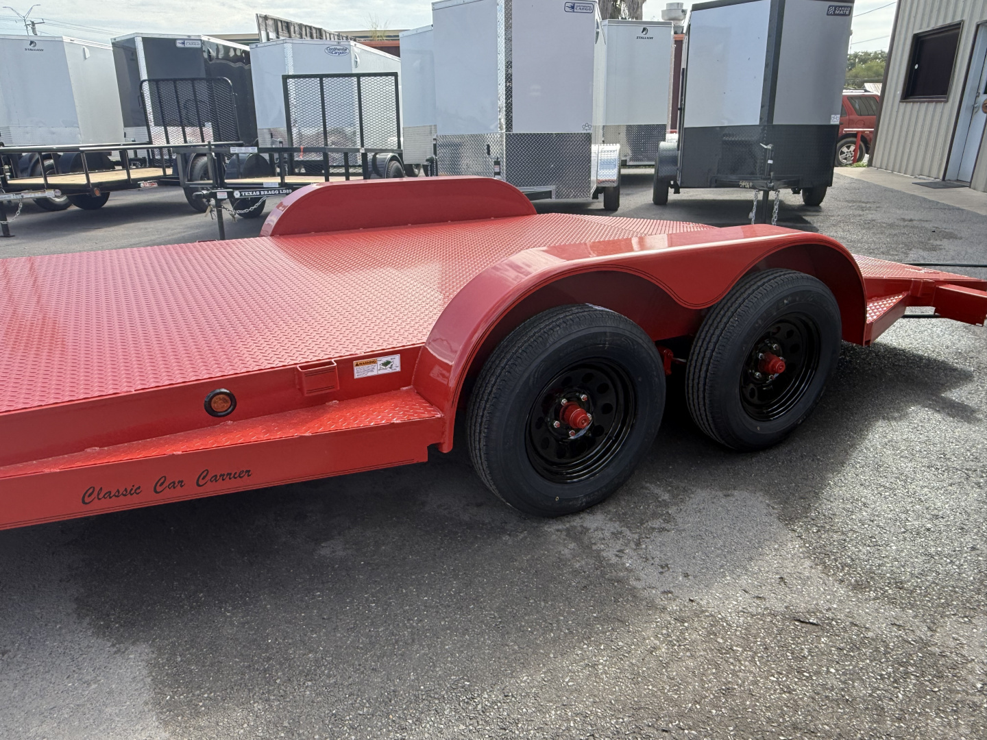 New 2025 Texas Bragg Trailers 18T CLASSIC CAR CARRIER Car Hauler