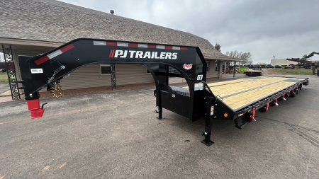 New 2026 PJ 102"x40' GN Low-Pro Air-Ride Flatbed w/ Duals - LD