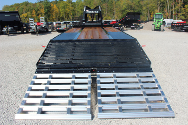 New 2025 Moritz FDGH DT 20' + 5' GOOSENECK Deckover Flatbed Trailer- Full Width Aluminum Ramps- 25900# GVW
