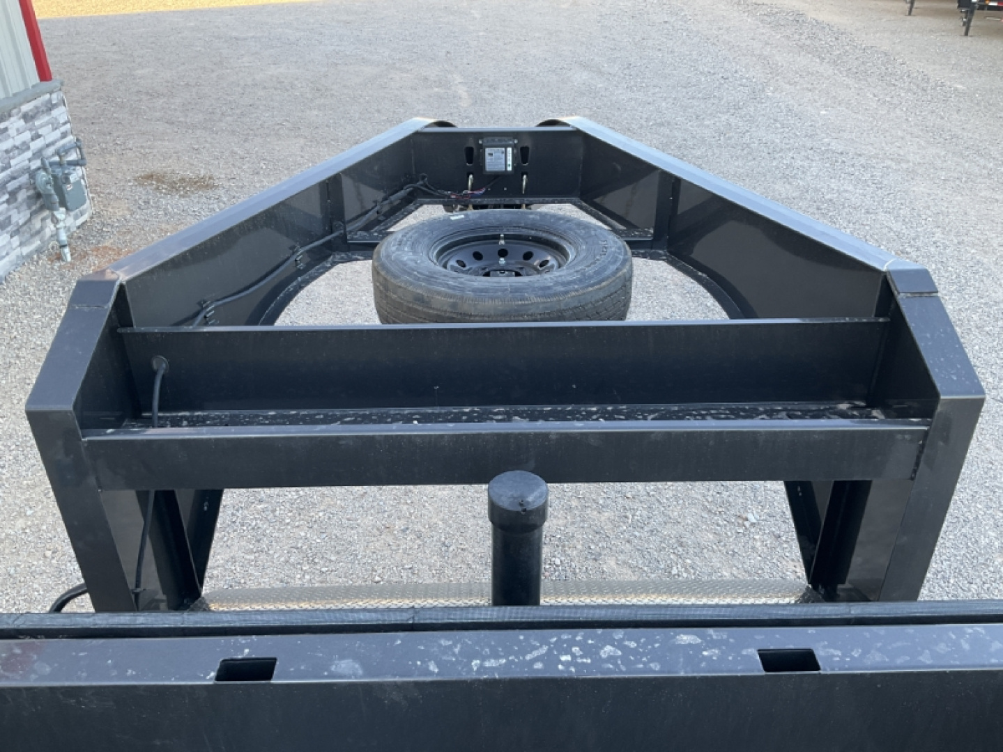 New 2026 Diamond C 82"x14' GN HD Low Profile Telescopic Dump w/ 32" Sides - LPT-GN207