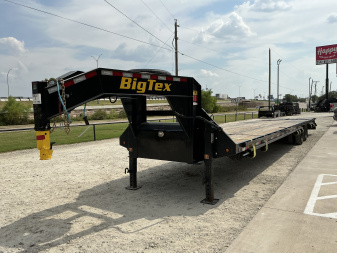 Used 2025 Big Tex 102"x40' GN Flatbed w/ Mega Ramps