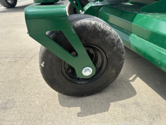 New 2025 - Mowhawk - Zero Turn Mower Commander Pro 72"