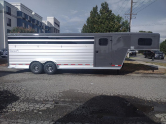 New 2026 Trails West 24' Stock / Combo Trailer