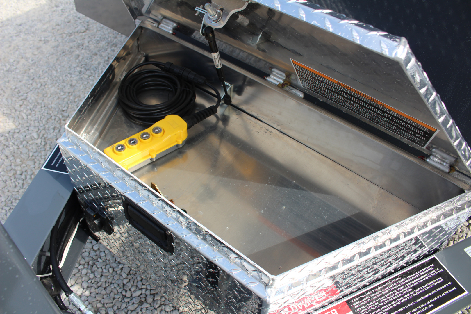 New 2025 Moritz 6' 10" x 12' Heavy Commercial DLH Series Dump Trailer - 14000# GVW