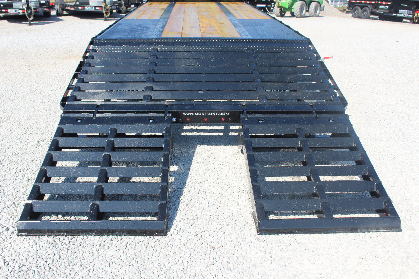 New 2026 Moritz FDPH DT 22' + 5' - Pintle Ring Deckover Equipment Trailer - 40000# GVW