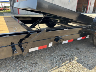 New 2026 PJ 83"x20' Equipment Tilt Trailer – T6