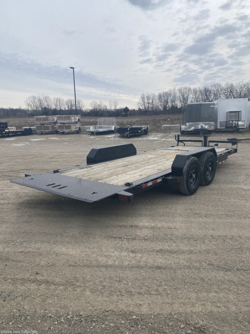New 2024 Iron Bull TLB8322072_1000 Tilt Trailer