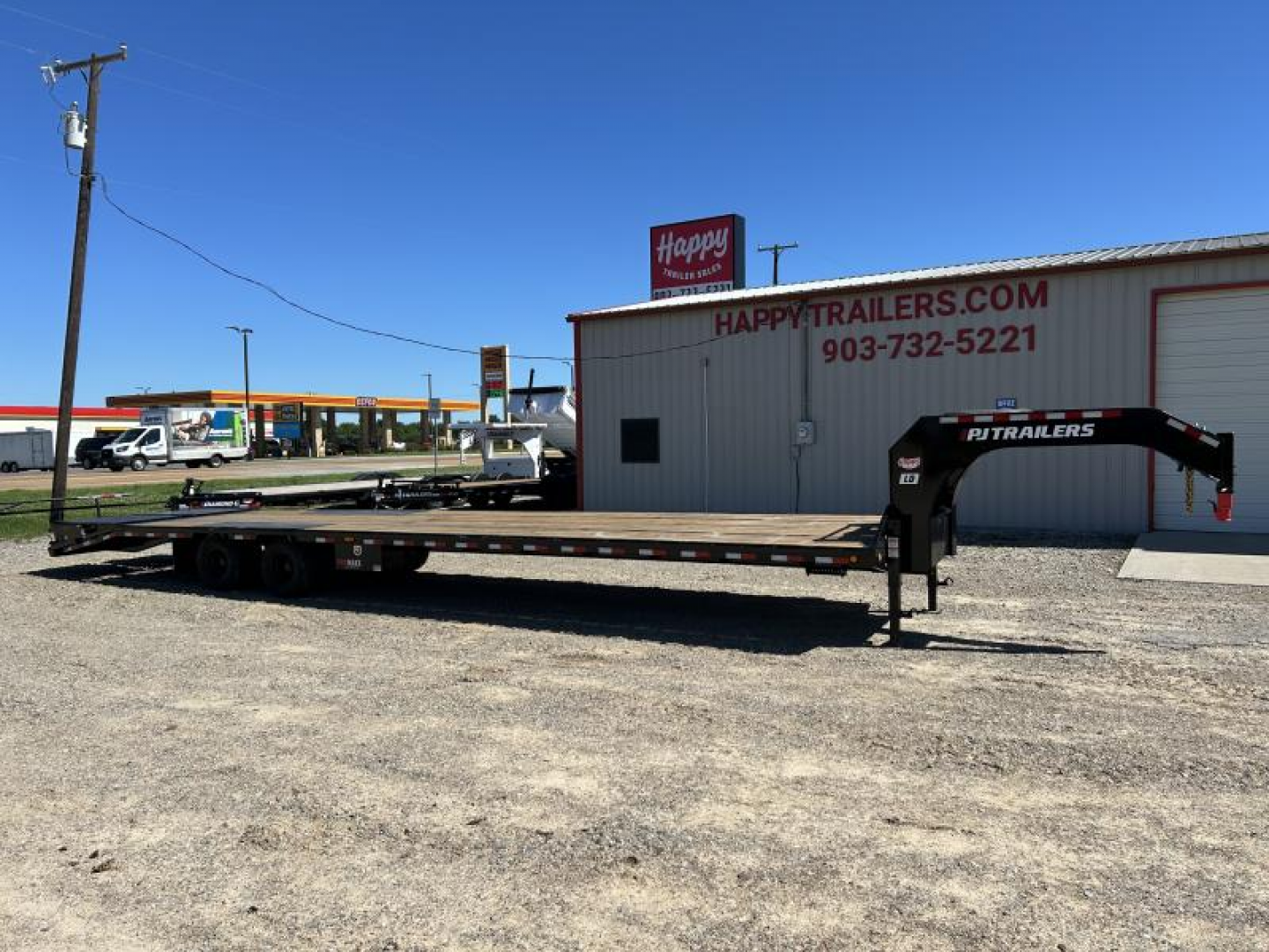 New 2026 PJ 102"x40' GN Low-Pro Air-Ride Flatbed w/ Duals - LD