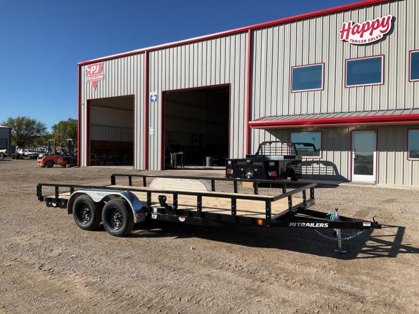 New 2026 PJ 83"x18' Tandem Axle Utility Trailer - UL
