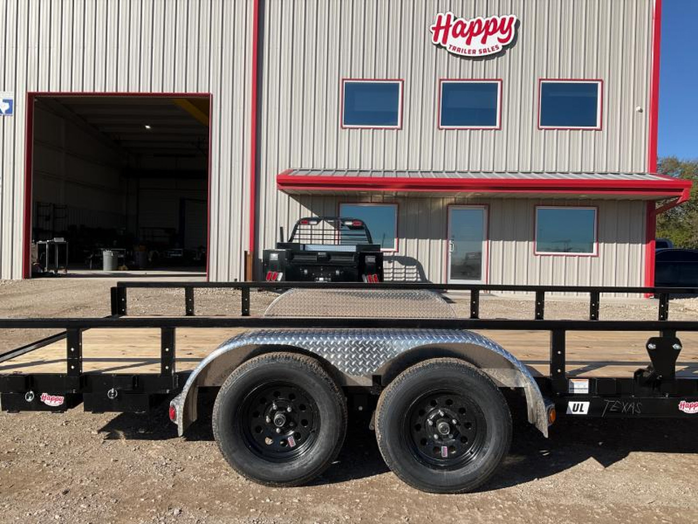 New 2026 PJ 83"x18' Tandem Axle Utility Trailer - UL