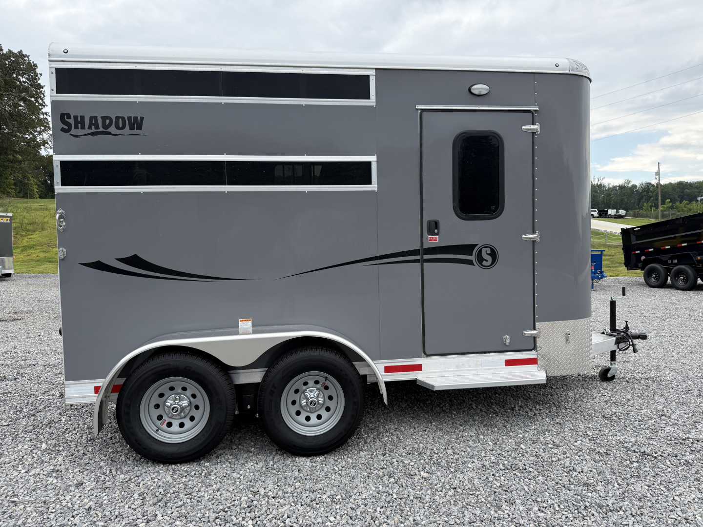 New 2025 Shadow 2 HORSE SLANT STABLEMATE Stock / Stock Combo Trailer