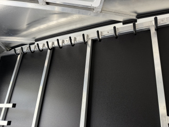 New 2025 Shadow 2 HORSE SLANT STABLEMATE Stock / Stock Combo Trailer