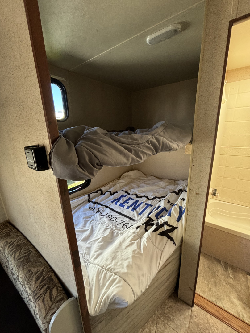 Used 2013 Jayco Jay Flight SLX Travel Trailer