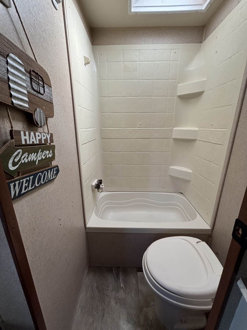 Used 2013 Jayco Jay Flight SLX Travel Trailer