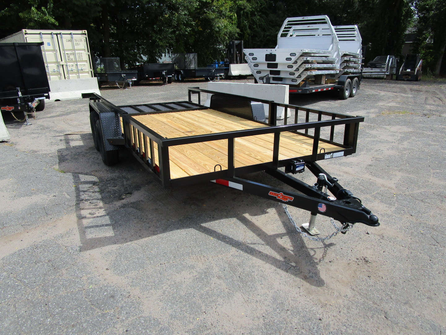 New 2026 Down 2 Earth Trailers DTE 8216UT3.5B Landscape Trailer
