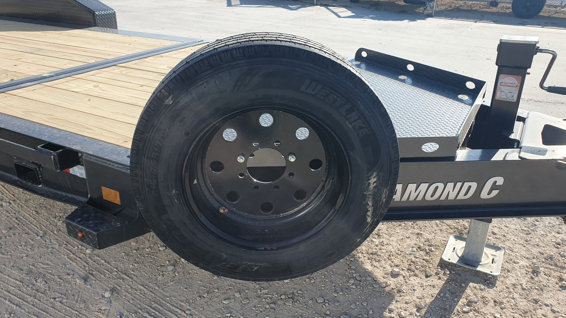 New 2026 Diamond C 80"x20' BP Hydraulically Dampened Tilt - HDT208 Pacesetter Edition