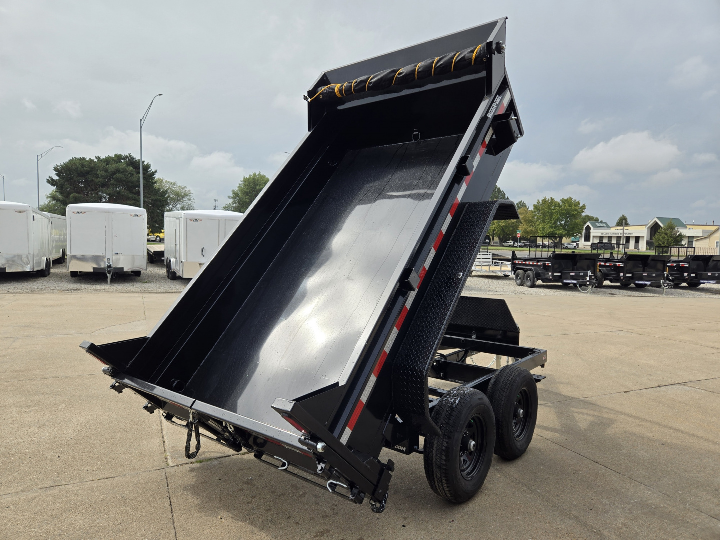 New 2026 Sure-Trac 6 x 10 SD Low Profile Dump Trailer 10K Single Ram Dump Trailer