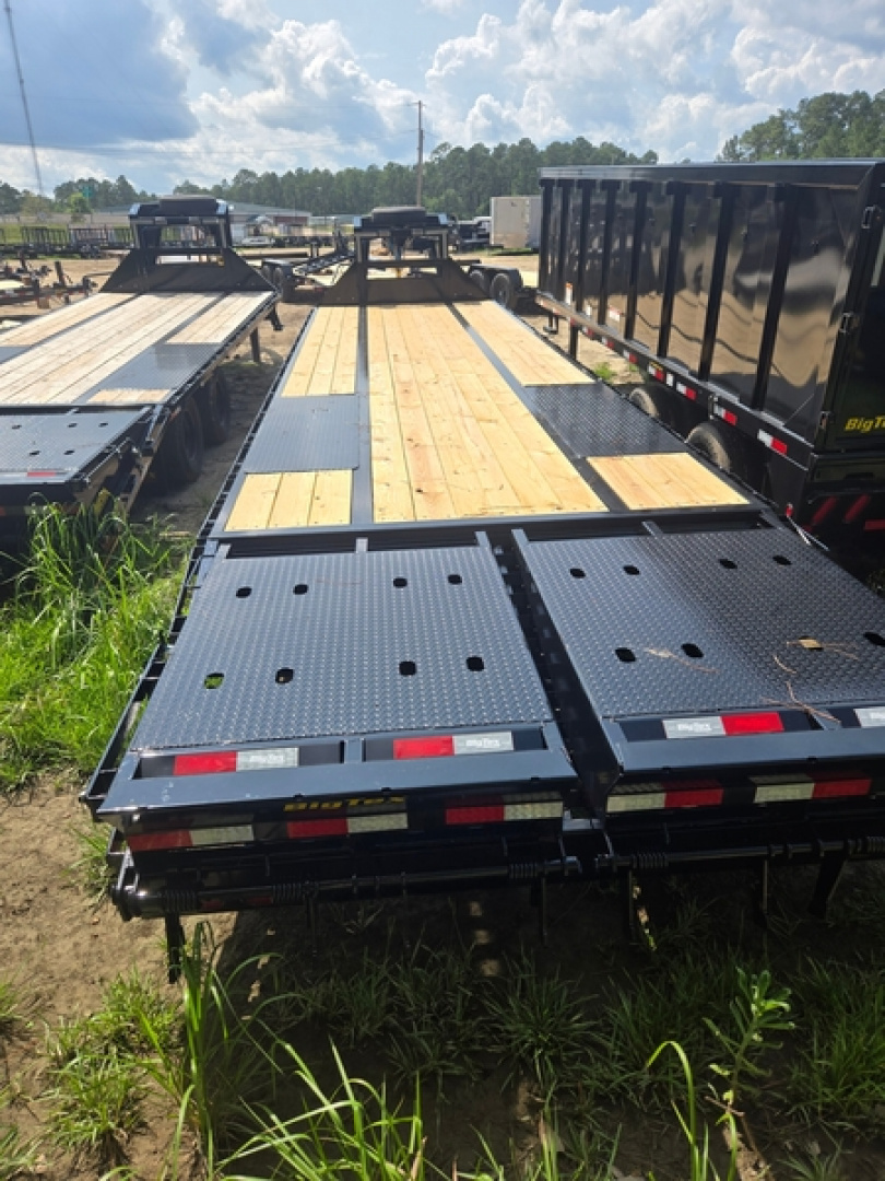 New Big Tex Trailers 28' + 5' Tandem Axle Gooseneck Equipment 23,900 GVWR