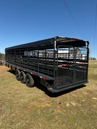 New Circle W 28' Stock 23,900 GVWR