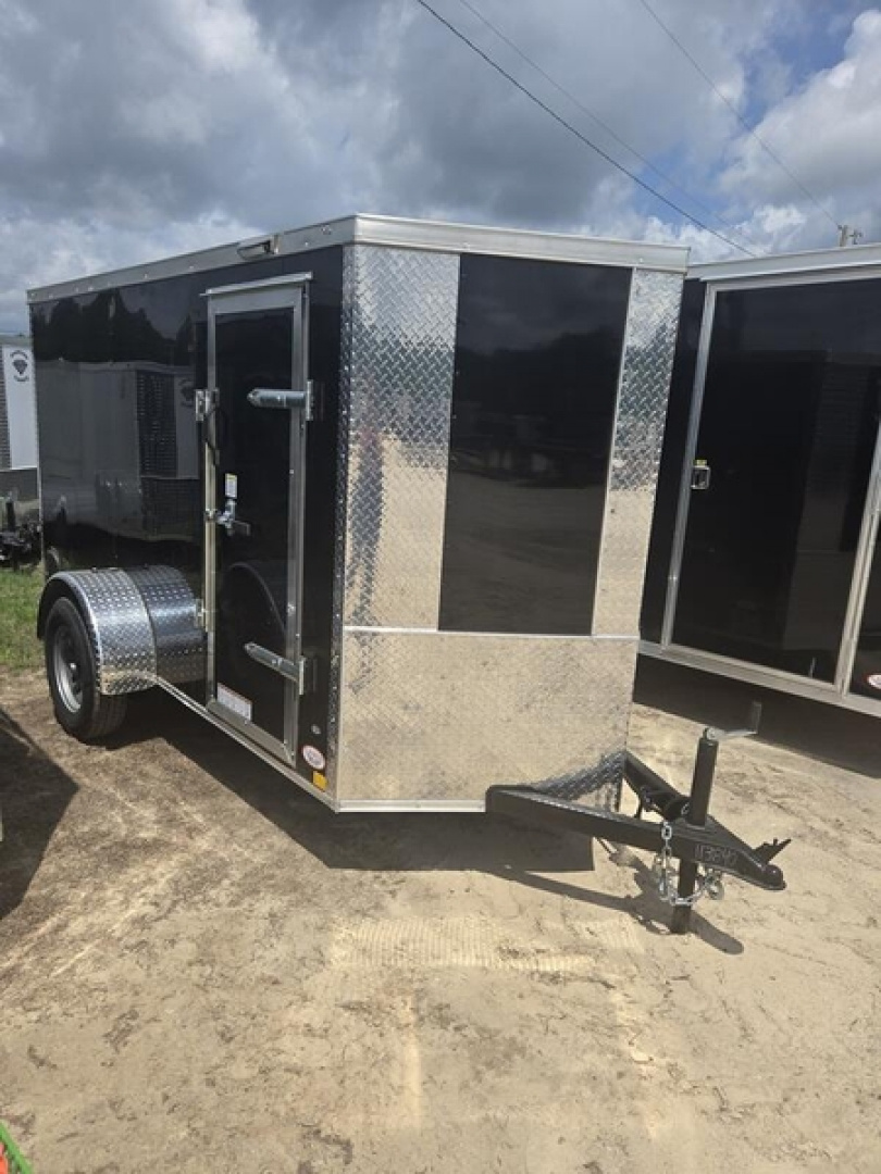 New Diamond Cargo Trailers 10' Single Axle Enclosed Cargo 2990 GVWR