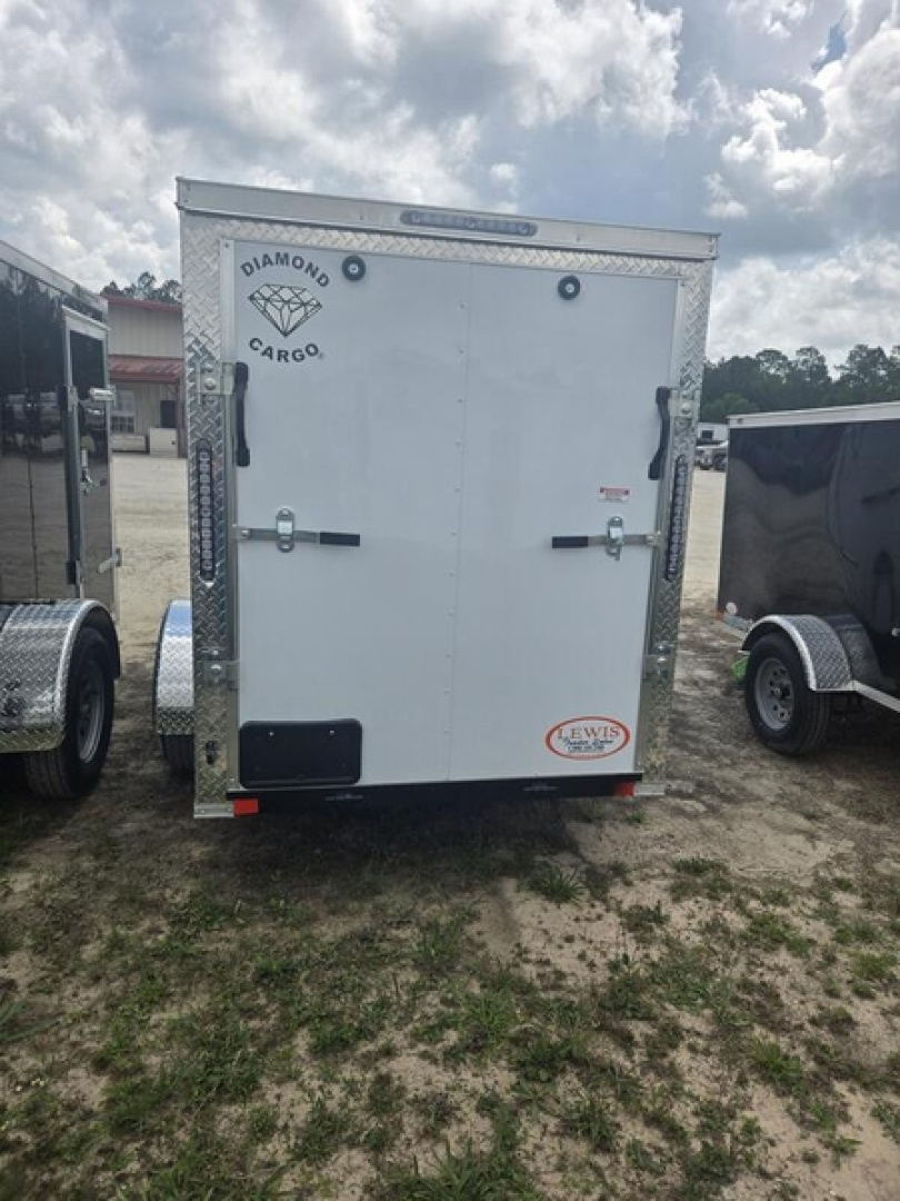 New Diamond Cargo Trailers 10' Single Axle Enclosed Cargo 2990 GVWR
