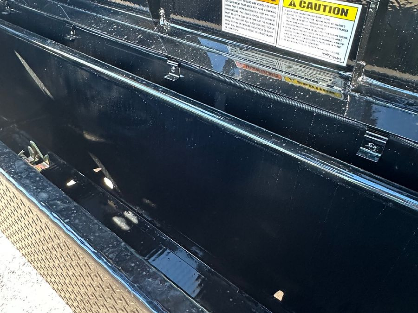 New 2023 Diamond C Trailers HDT208-GN Tilt Trailer