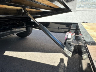 New 2023 Diamond C Trailers HDT208-GN Tilt Trailer