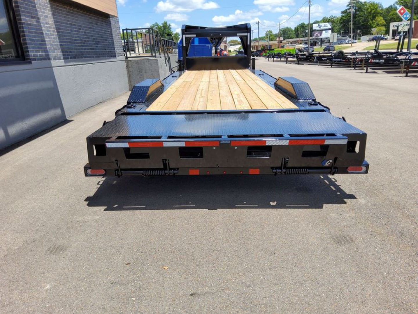 New 2025 Diamond C Trailers LPX210-GN Equipment Trailer